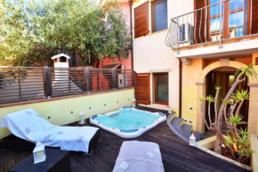 Lux Guesthouse Pula Pula